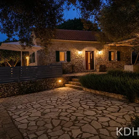 Private Demetra 1768 With Pool - Close To וילה פיסקרדו