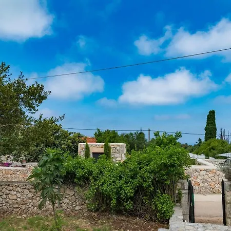 Private Demetra 1768 With Pool - Close To Willa