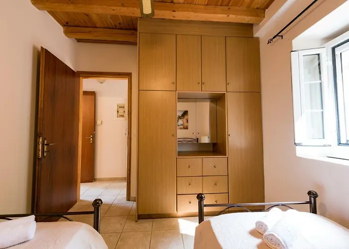 Βίλα Private Demetra 1768 With Pool - Close To