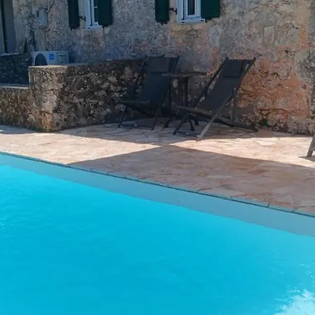 Private Demetra 1768 With Pool - Close To